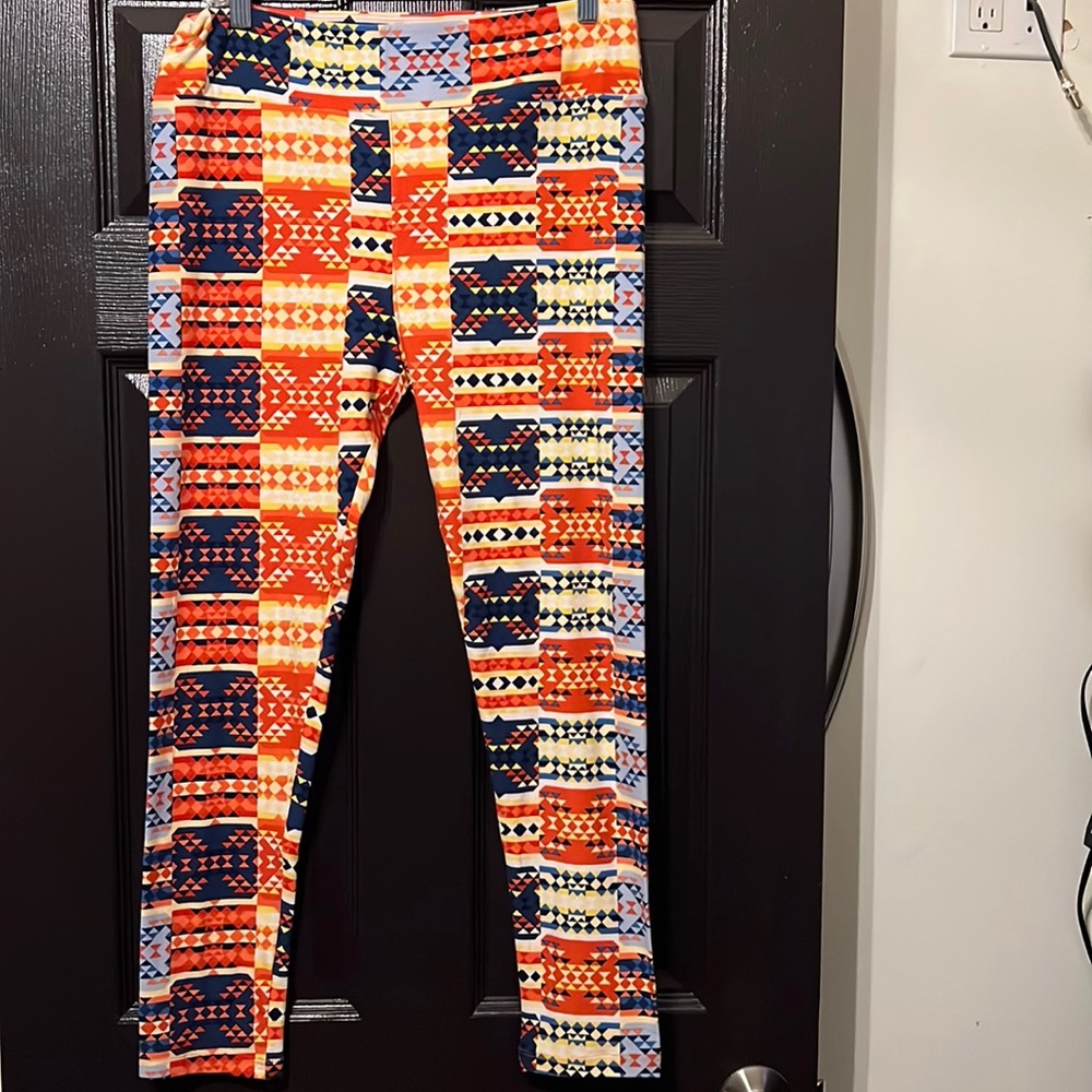 LuLaRoe TC Leggings